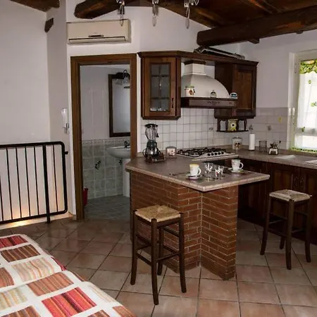 Rustica Mansarda Con Terrazzo In Centro Apartment *